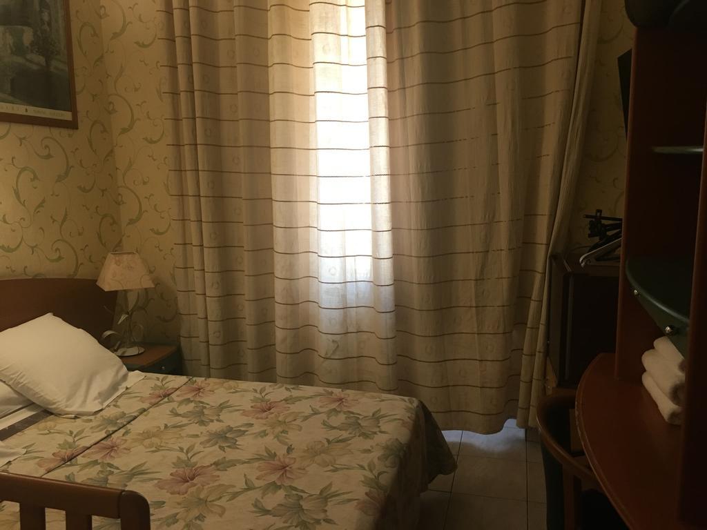 Hotel Relax 마르세유 외부 사진